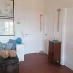 Dalla Manu 1/2 * Porto Istana