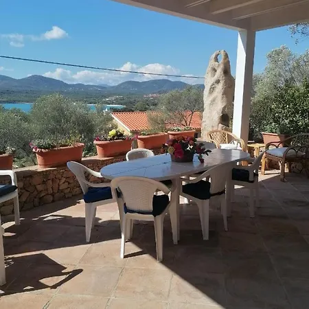 Dalla Manu 1/2 Апартаменты Porto Istana
